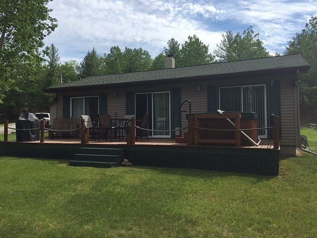 1st image of 18094 Lakeview Dr