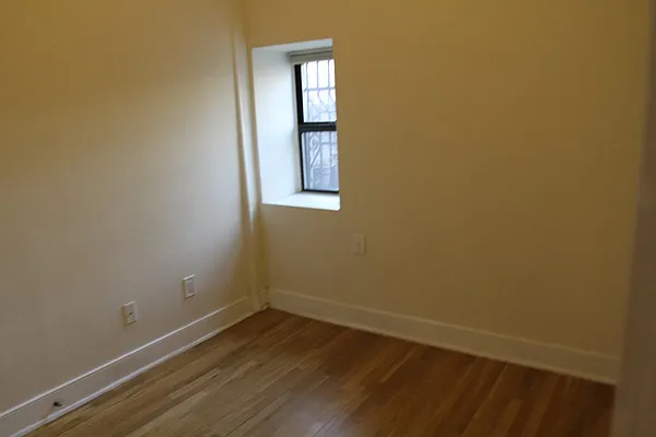 Rented by Bohemia Realty Group | media 12