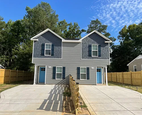 935A Fleetwood Dr Photo 1