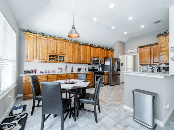 617 Tealwood Ln, Flower Mound, TX 75028
