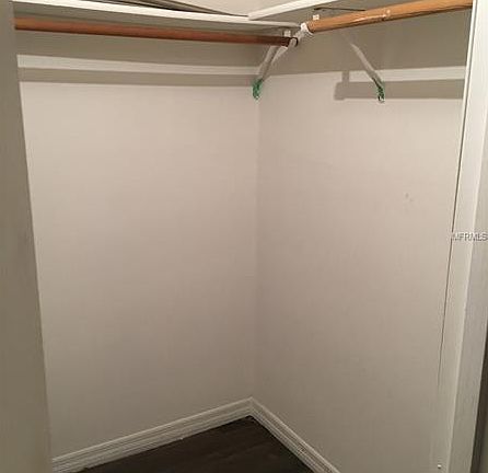 2nd image of 643 W Oak Terrace Dr APT 1-B