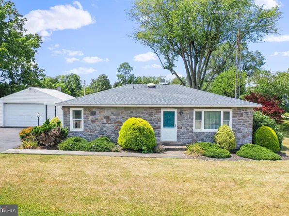 3926 Coseytown Rd, Greencastle, PA 17225