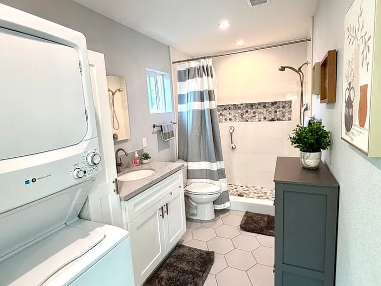 140 Princeton Ave — Photo 11