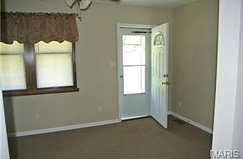 4th image of 254 Pardella Ave