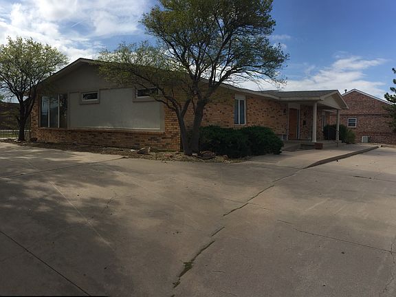 3rd image of 2607 N Pearly Jane Ave