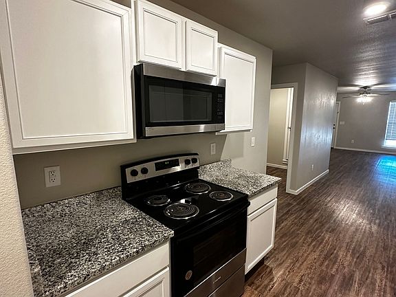 4th image of 3502 Tiffin Ave