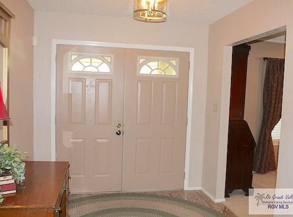 2nd image of 1709 Pecan Ct