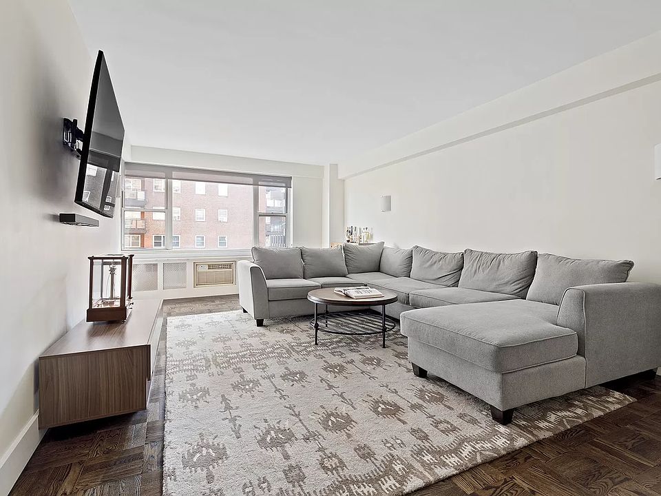 1st image of 80 E End Ave APT 9D