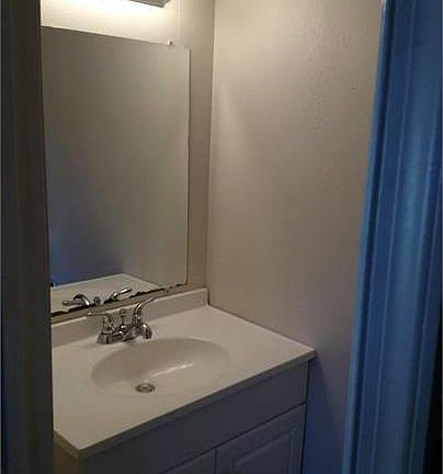 4th image of 732 Sledgehammer Dr