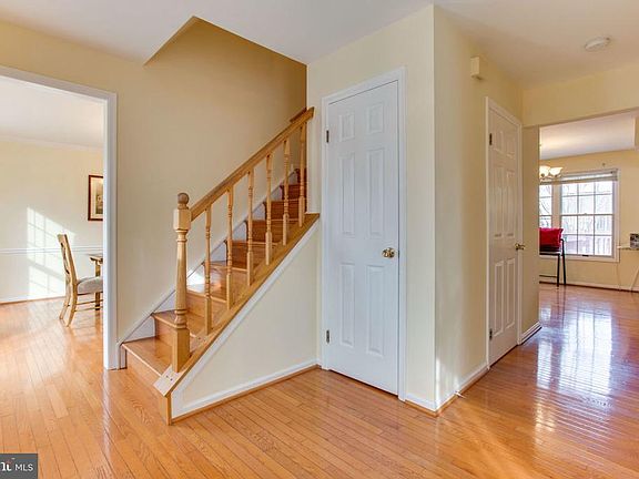 4th image of 6411 Creek Bed Ct