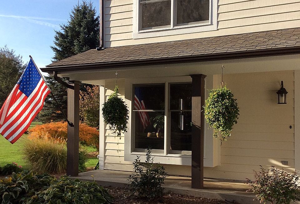 1st image of 9174 Arrowhead Dr W