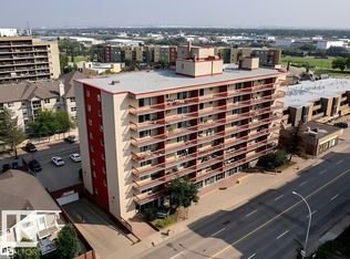 Hollyburn Towers, Edmonton, AB T5C 0A4