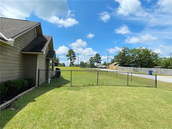 3rd image of 793 Lee Road 2087
