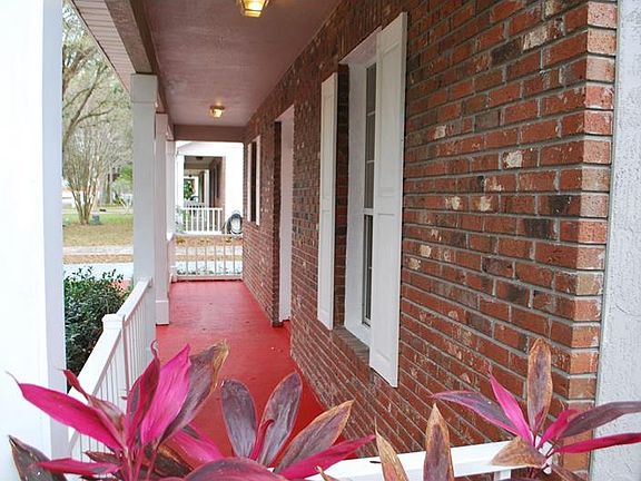 4th image of 1106 Woodflower Way