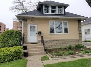 848 Lee St, Des Plaines, IL 60016