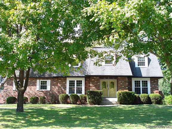 2nd image of 1872 Patterson Dr