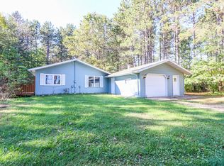 N1765 Shambeau Trce, Waupaca, WI 54981