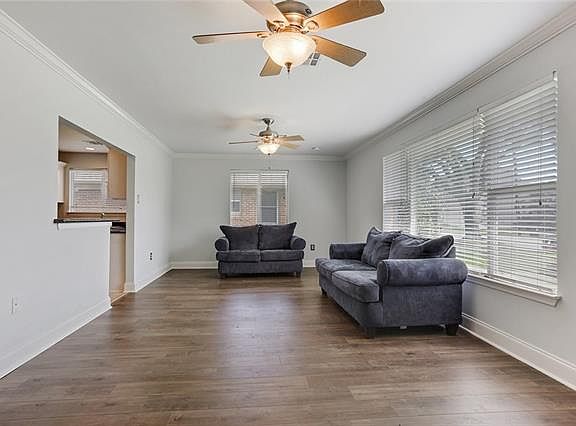 3rd image of 5410 Chamberlain Dr