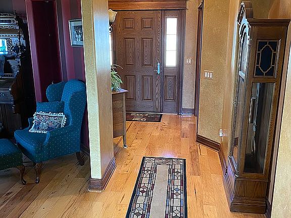 Entry way