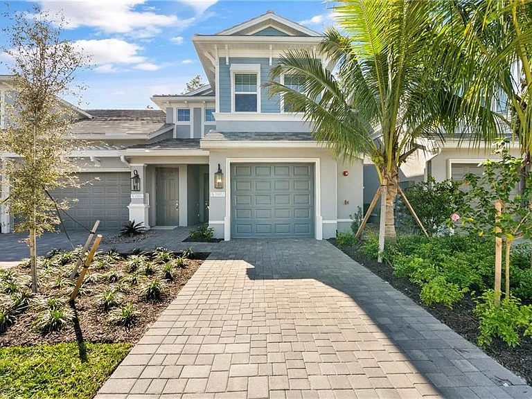 2640 Seychelles Cir #2802 — Photo 3
