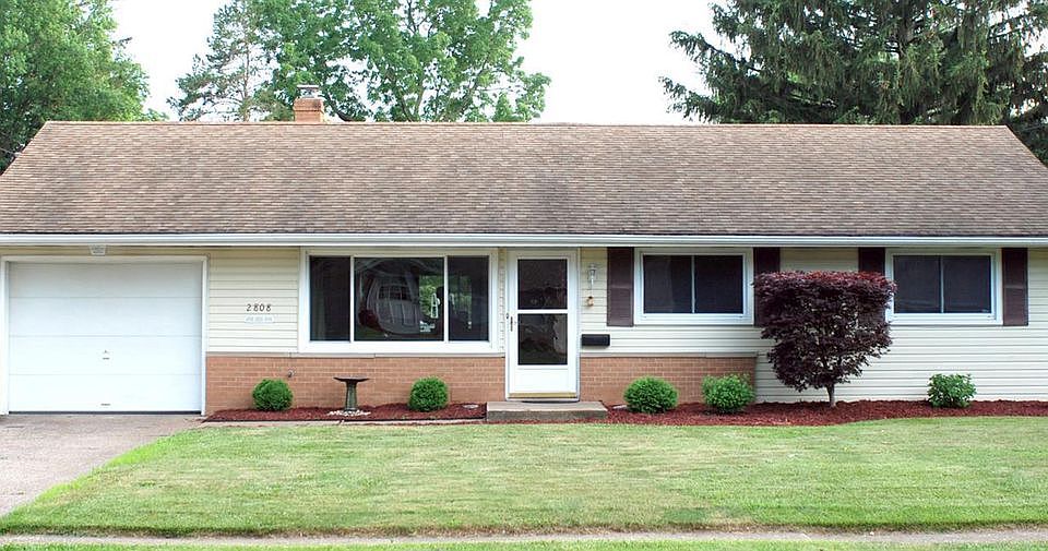 1st image of 2808 Pease Ln