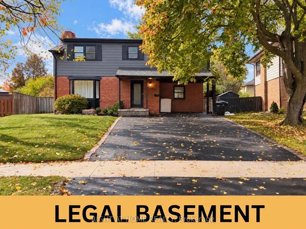 9 Crestview Ave, Brampton, ON L6W 2R7