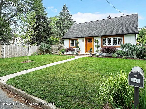 3rd image of 435 17th Ave