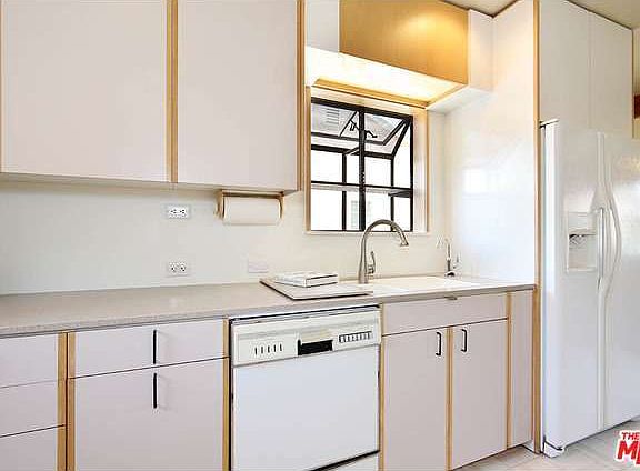 5th image of 11245 Malat Way