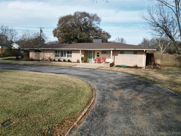 2035 Cloverleaf Pl, Ardmore, OK 73401