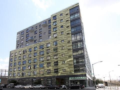 1st image of 11-02 49th Avenue #Ph2N