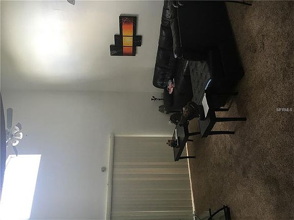 4th image of 1221 Coral Coast Dr