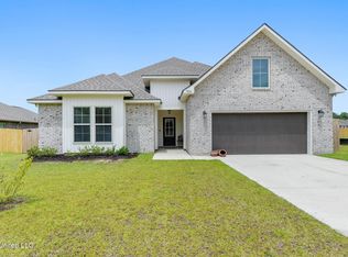 10166 Patrick Dr, Gulfport, MS 39503