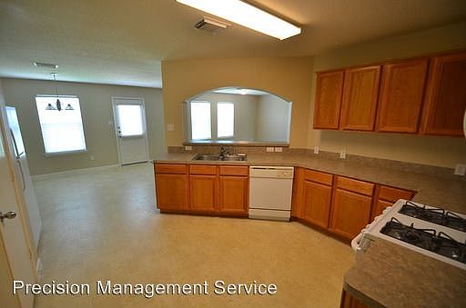 4th image of 6810 Silver Shores Ln
