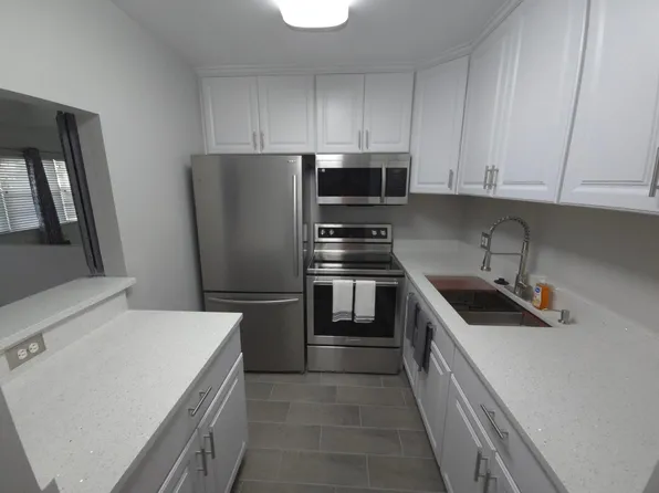208 KENT M, West Palm Beach, FL 33417