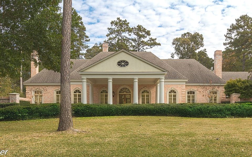1st image of 2 Saint Andrews Cir