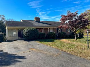 302 Brentwood Rd, Charlottesville, VA 22901