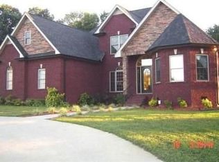 2120 Pinnacle Cir, Pleasant View, TN 37146