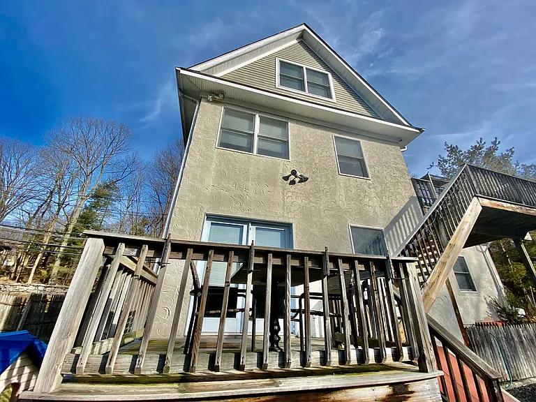 E Sunnyside Ln — Photo 11