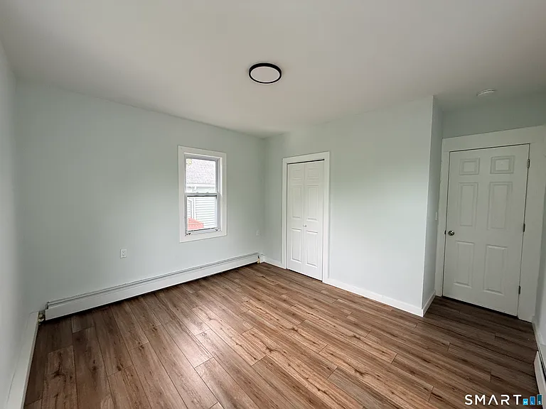 17 Laura St — Photo 7