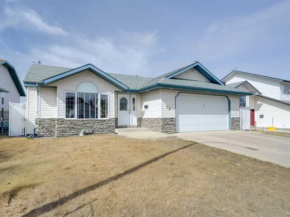 76 E Reichley St, Red Deer, AB T4P 3S3