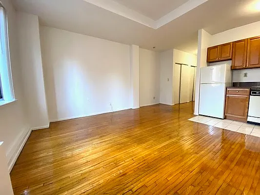 Rented by JM Preston Properties LLC | media 10