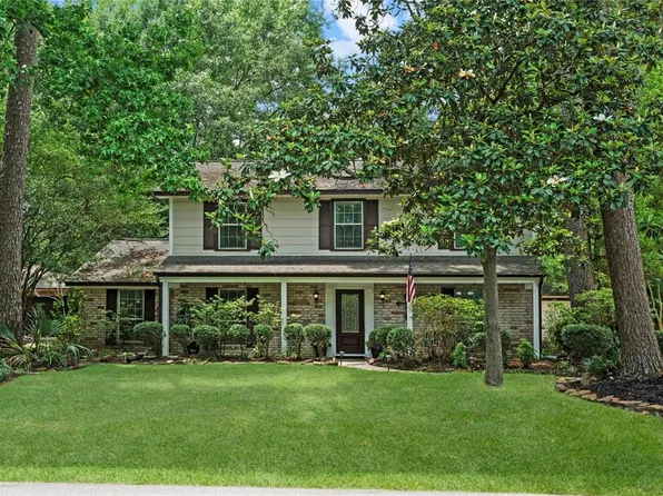 676 Ravensworth Dr, Conroe, TX 77302