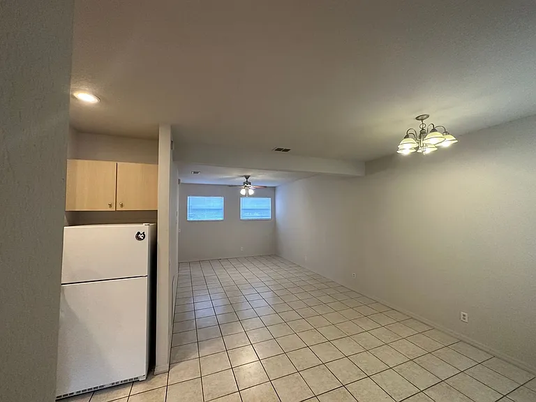 3619 W Reynolds St #1 — Photo 12