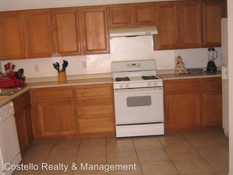 2nd image of 7052 Canary Ivy Way