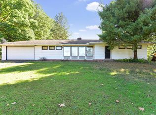 2034 E Royalton Rd, Broadview Heights, OH 44147