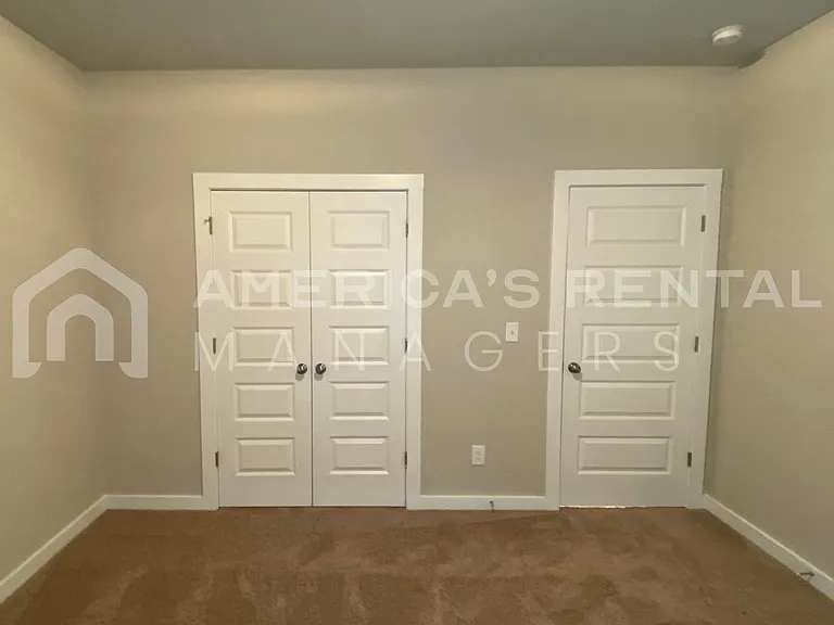 115 Avalon Way — Photo 17