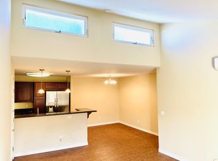 5252 Balboa Arms Dr UNIT 226, San Diego, CA 92117