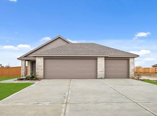 101 Palmer Bayou Ct, Dayton, TX 77535