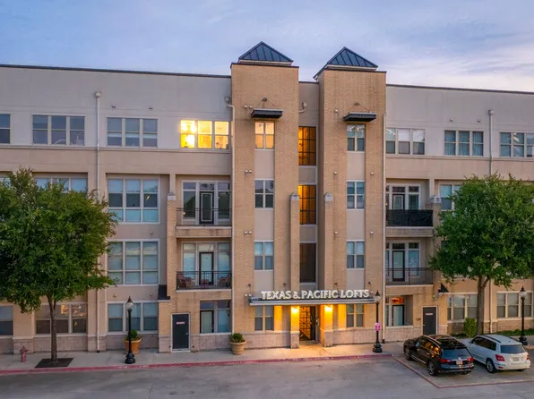 201 W Lancaster Ave Unit 114, Fort Worth, TX 76102