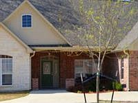 1st image of 126 Winchester Pl
